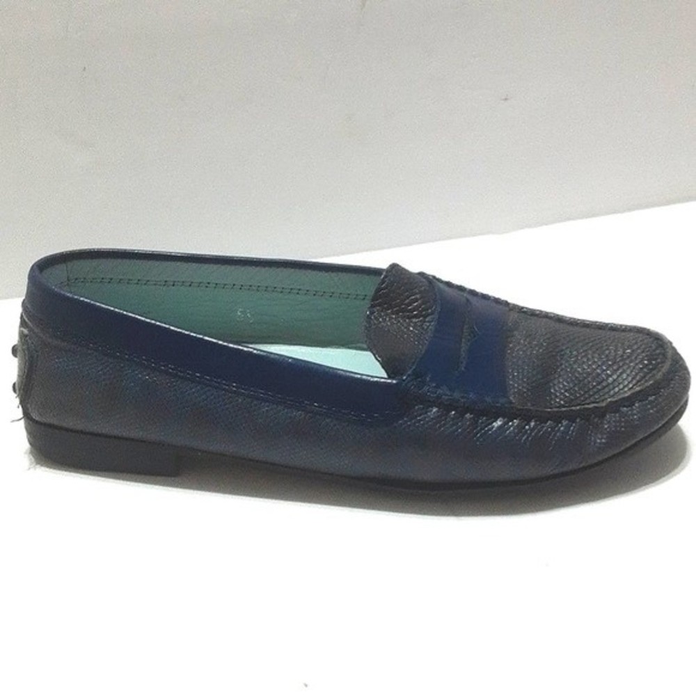 TOD'S Gommino Leather Loafers US 5.5 Navy Blue Driving Shoes EUC Slip-On Flats